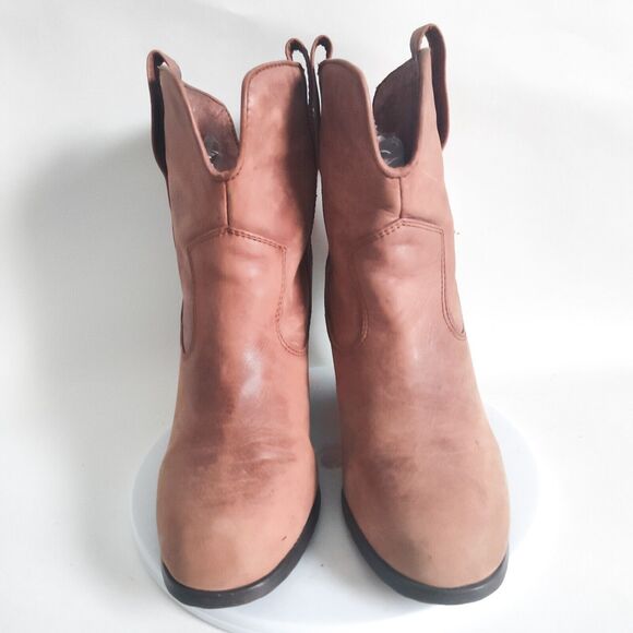 Chinese Laundry Brown Heeled Boots - Picture 4 of 10
